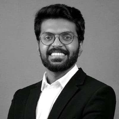 Portrait of Zakhil Suresh, CMT, Founder & CEO at BitSave — leads product vision and asset management strategy Portrait of Zakhil Suresh, CMT, Founder & CEO at BitSave — leads product vision and asset management strategy